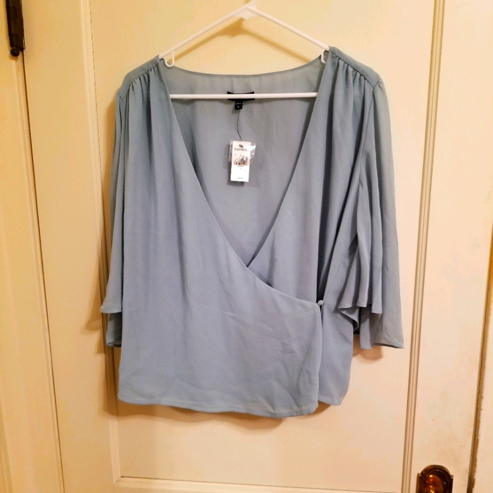 Feminine Flowy Date Wrap Top